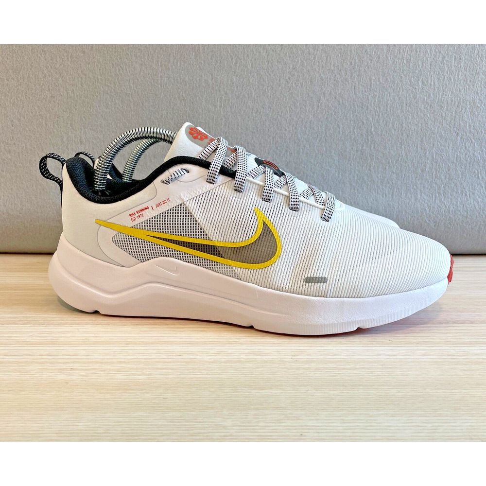 Nike Downshifter 12 Women's Road Running Shoes White‎ Yellow DM0937-102 9.5